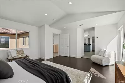 29052 Madrid Place, Castaic, CA 91384 - Photo 35