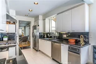 1819 Holmby, Los Angeles, CA 90025 - Photo 25