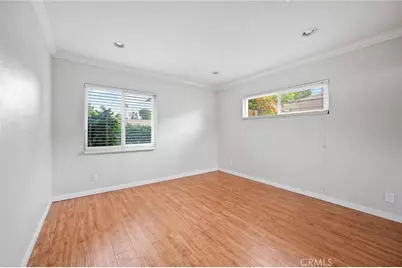 7027 Gloria Avenue, Lake Balboa, CA 91406 - Photo 23