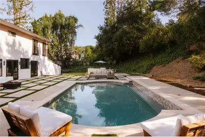 4041 Vanalden Avenue, Tarzana, CA 91356 - Photo 33