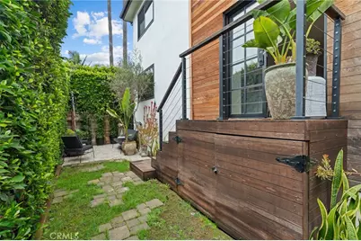 331 Brooks Avenue #1, Venice, CA 90291 - Photo 7