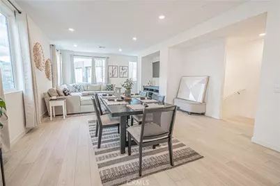 27154 Valley Oak Place, Valencia, CA 91381 - Photo 17