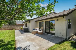 29524 Cambridge, Castaic, CA 91384 - Photo 25