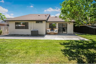 29524 Cambridge, Castaic, CA 91384 - Photo 23