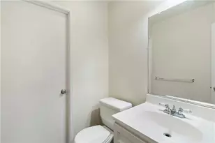 9920 Sepulveda, Los Angeles, CA 91345 - Photo 15
