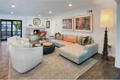 5117 Lubao Avenue, Woodland Hills, CA 91364 - Photo 11