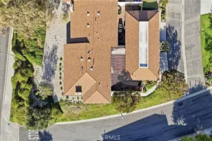 20002 Ave Of The Oaks, Newhall, CA 91321 - Photo 29