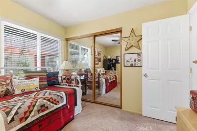 20002 Avenue Of The Oaks, Newhall, CA 91321 - Photo 13