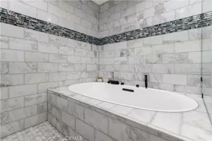 5255 Coldwater Canyon, Sherman Oaks, CA 91401 - Photo 17