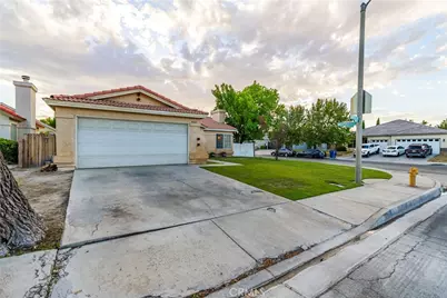 44129 Amherst Lane, Lancaster, CA 93536 - Photo 35