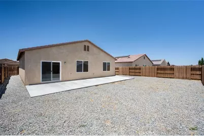 11527 Juliana, Adelanto, CA 92301 - Photo 5