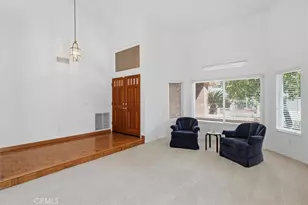 28753 Kathleen, Saugus, CA 91390 - Photo 5