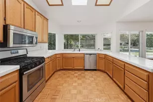 28753 Kathleen, Saugus, CA 91390 - Photo 17