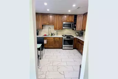 28360 Simsalido, Canyon Country, CA 91387 - Photo 3
