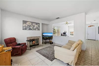 333 Fantasy, Palmdale, CA 93551 - Photo 9