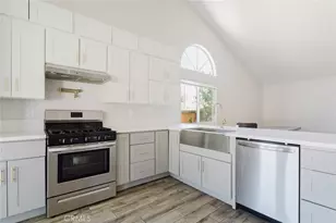 36836 Meadowview Ct, Palmdale, CA 93552 - Photo 9