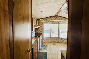 333 S Dennison, Tehachapi, CA 93561 - Photo 9