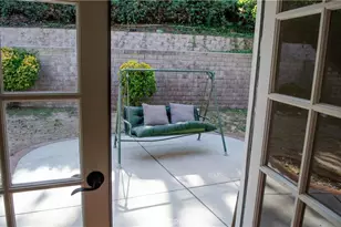 24371 Crestview Dr, Newhall, CA 91321 - Photo 59