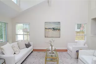 24371 Crestview Dr, Newhall, CA 91321 - Photo 9