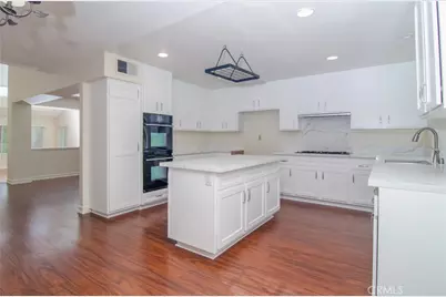 24371 Crestview Drive, Newhall, CA 91321 - Photo 1