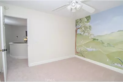 24371 Crestview Drive, Newhall, CA 91321 - Photo 57