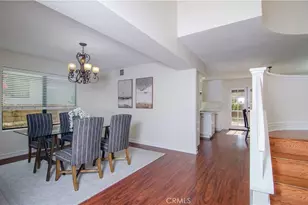 24371 Crestview Dr, Newhall, CA 91321 - Photo 11