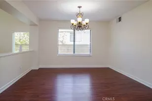 24371 Crestview Dr, Newhall, CA 91321 - Photo 17