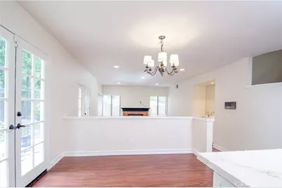 24371 Crestview Drive, Newhall, CA 91321 - Photo 35