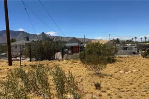 31195 Stanley St, Lucerne Valley, CA 92356 - Photo 9