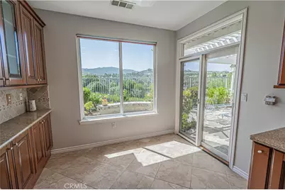 19534 Eleven Court, Newhall, CA 91321 - Photo 15