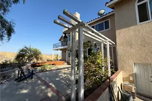 32080 Avenida Donari, Agua Dulce, CA 91390 - Photo 7