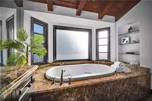 5235 San Feliciano, Woodland Hills, CA 91364 - Photo 21