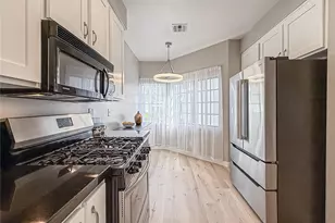 4766 Taranto Way, Oak Park, CA 91377 - Photo 11