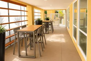 21301 Erwin St, Woodland Hills, CA 91367 - Photo 25