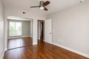21301 Erwin St, Woodland Hills, CA 91367 - Photo 19