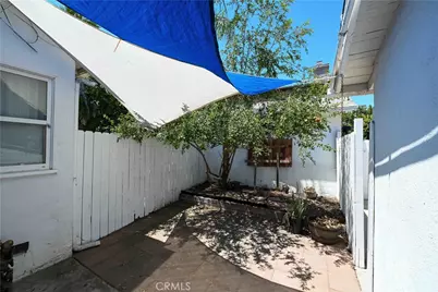 20957 Community, Canoga Park, CA 91304 - Photo 25
