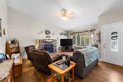 2038 E Avenue R12, Palmdale, CA 93550 - Photo 5