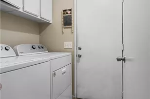 2038 E Ave R12, Palmdale, CA 93550 - Photo 11