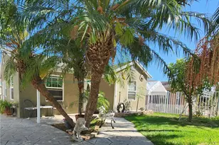 13258 Herron St, Sylmar, CA 91342 - Photo 5