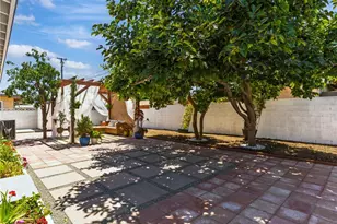 22707 Ronan Ave, Carson, CA 90745 - Photo 3