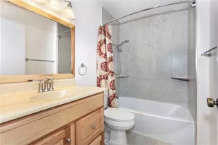 7101 Farralone Ave, Canoga Park, CA 91303 - Photo 19
