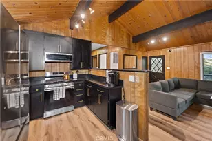 990 Nesthorn, Crestline, CA 92325 - Photo 13