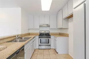 13126 Bromont, Sylmar, CA 91342 - Photo 11