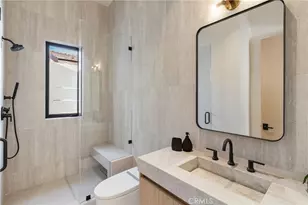 15721 Addison, Encino, CA 91436 - Photo 39