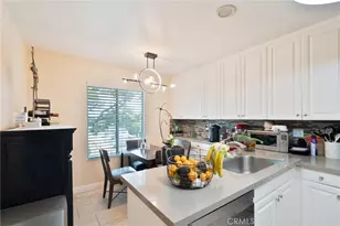 15792 Midwood, Granada Hills, CA 91344 - Photo 7