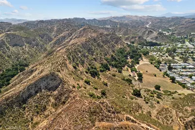 27772 Parker Rd, Castaic, CA 91384 - Photo 5