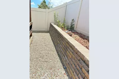 908 Laura Lane, Tehachapi, CA 93561 - Photo 15