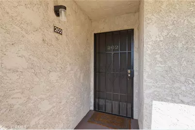 26251 Vermont Avenue #202, Harbor City, CA 90710 - Photo 17