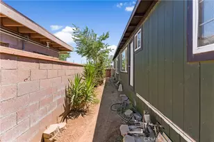723 W Ave I, Lancaster, CA 93534 - Photo 27
