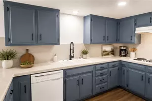4913 Scorpio Ct, Bakersfield, CA 93309 - Photo 9